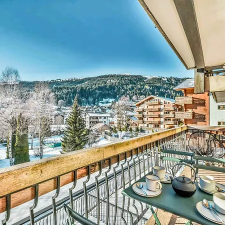 T2 + Cabine, Proche Pistes Et Centre, Balcon, Cheminee, Wifi, Parking, 4-5 Pers. Apartment Les Gets